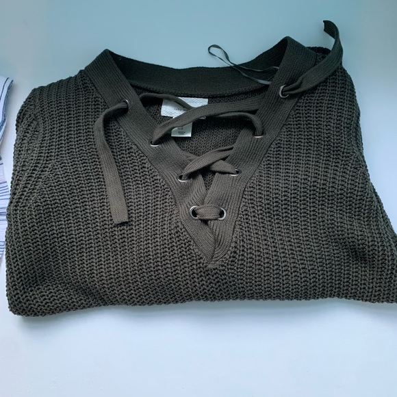 Ruby Moon Army Green Top/Sweater (Medium) - Picture 4 of 4